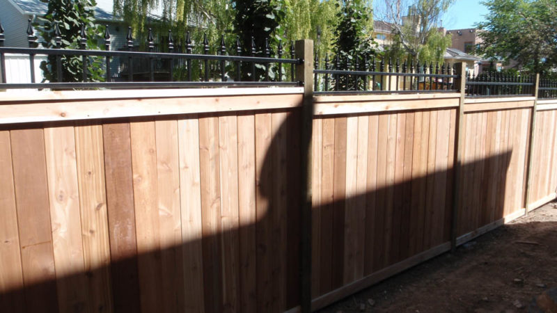 fence-builders-calgary-6